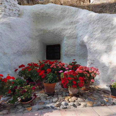 Casa rural Cueva El Guindas *