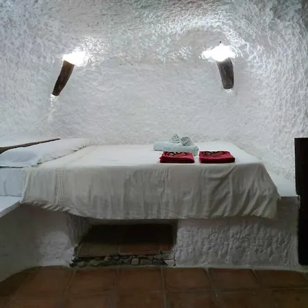 Cueva El Guindas Casa rural