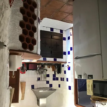 Lantställe Cueva El Guindas *